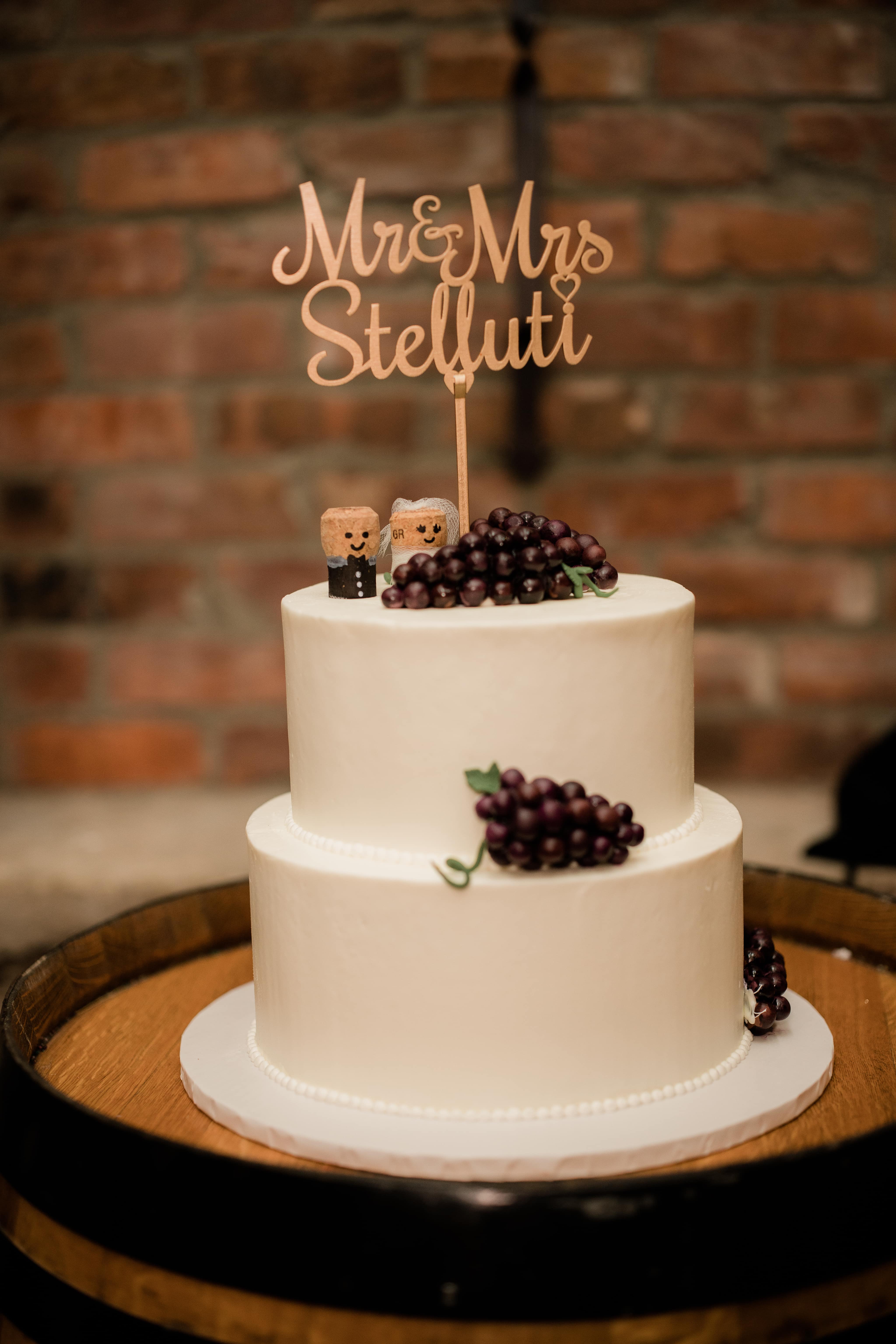 Wedding Cake at a Hudson Valley Wedding at Brotherhood Winery